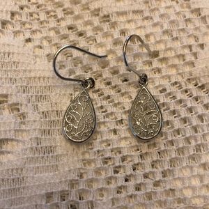Silver leaf dangle earrings